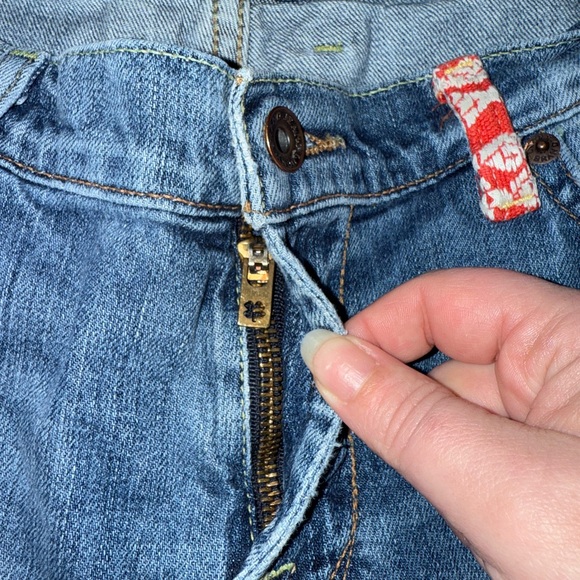 Lucky Legend Sweet’ N Straight Embroidered Jeans size 14/32 - Picture 10 of 11